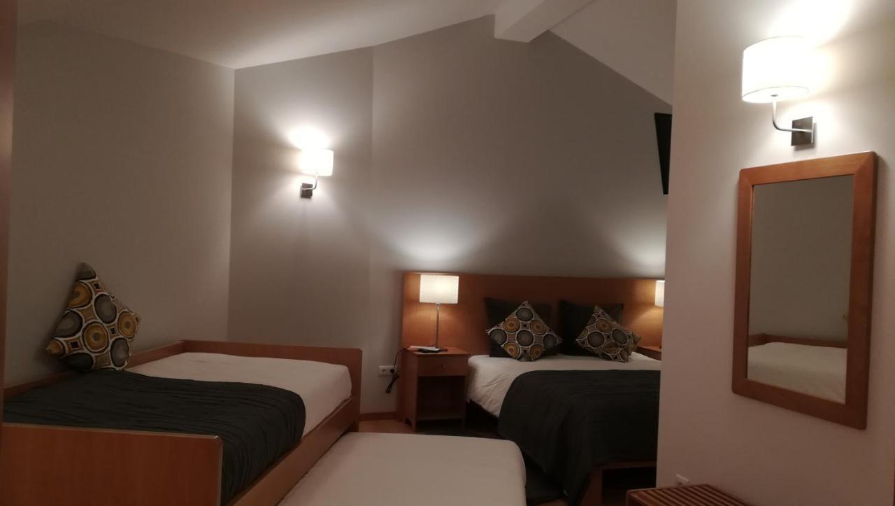 Casa Da Fonte Sagrada Hotel Loriga Eksteriør billede